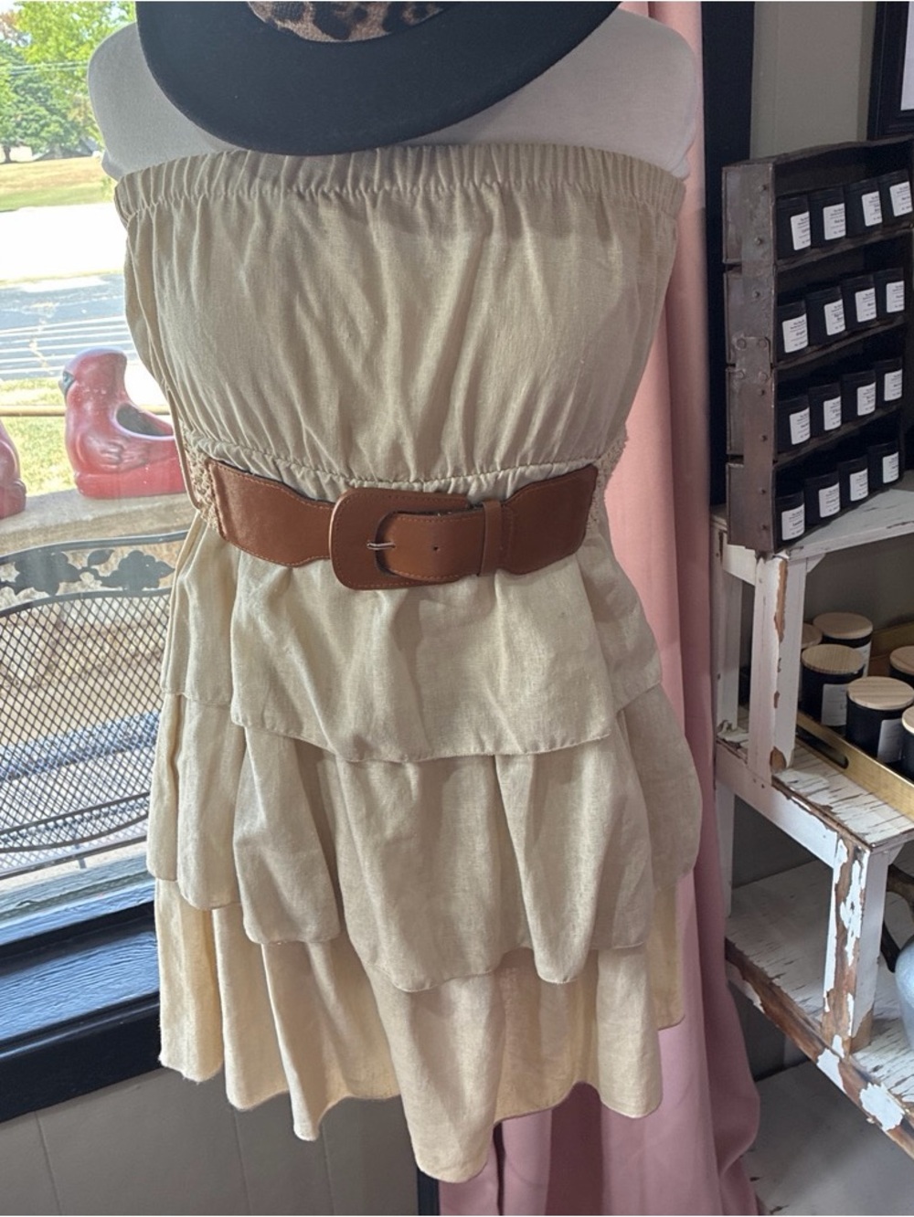 DC Cream Gathered Waist Skirt